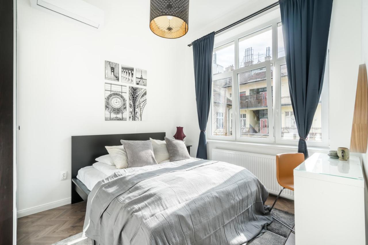 Bpr Sirius With A/c Apartamento *