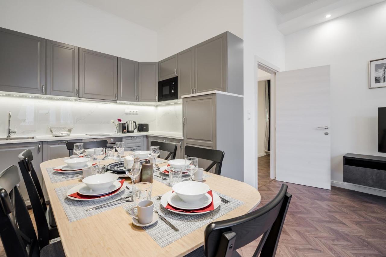 Bpr Sirius With A/c Apartamento